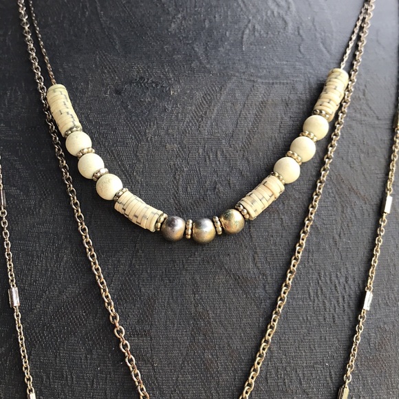 3/$15 Banana Republic Layered Three Strand Necklace - Picture 5 of 9
